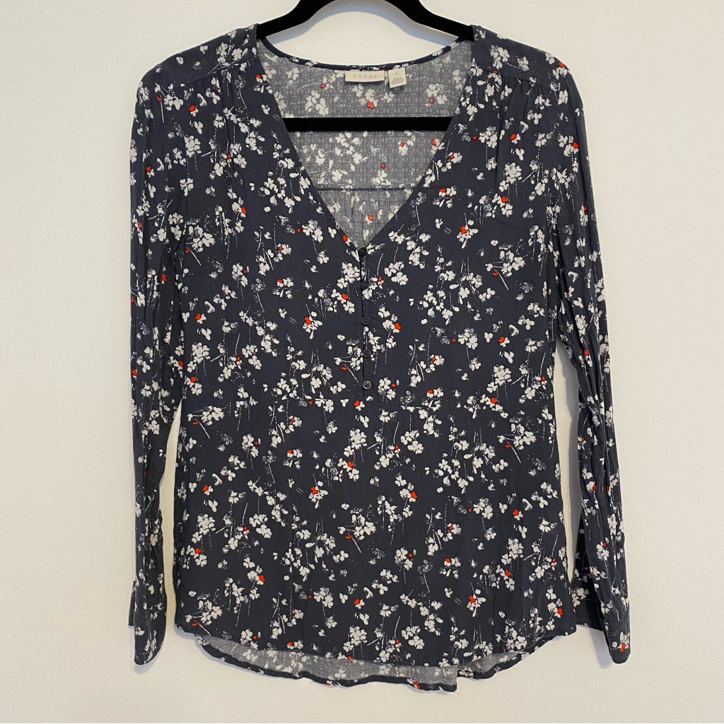 Hinge Blue-Gray Pattern Work Blouse